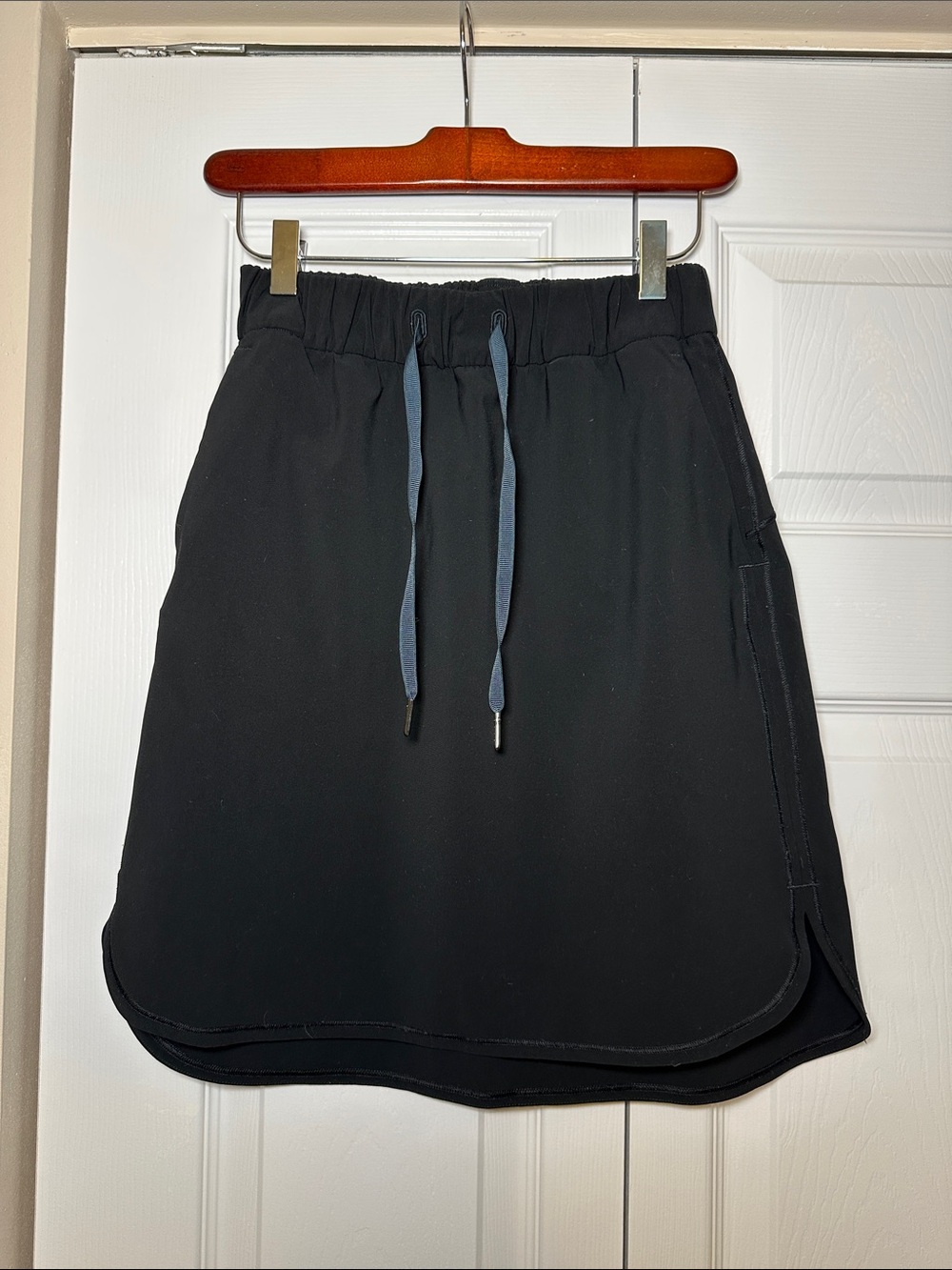 Lululemon Black Drawstring Casual Skirt